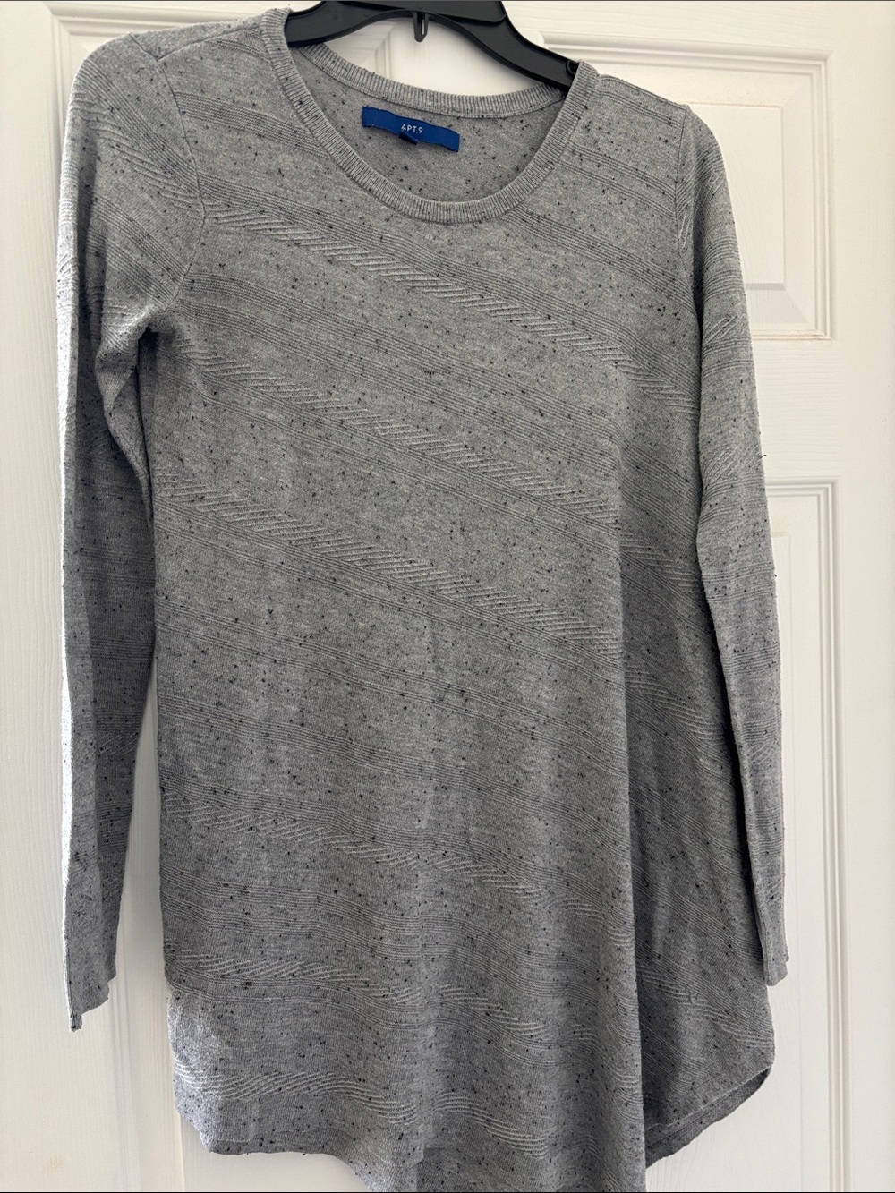 Apt. 9 Light Gray Speckled Long-Sleeve Knit Top